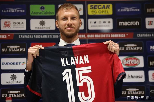 那不勒斯嫌加纳乔太贵 求购多特边锋阿德耶米